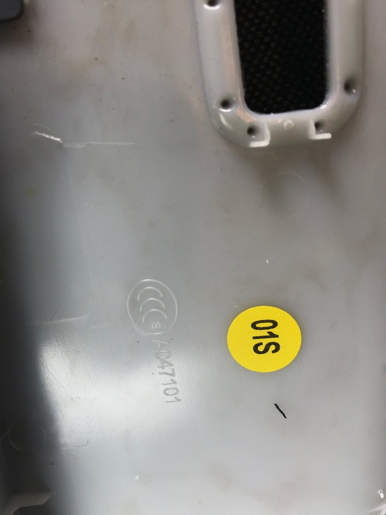 фото №7, Audi a5 cabrio накладка молдинг передньої скло