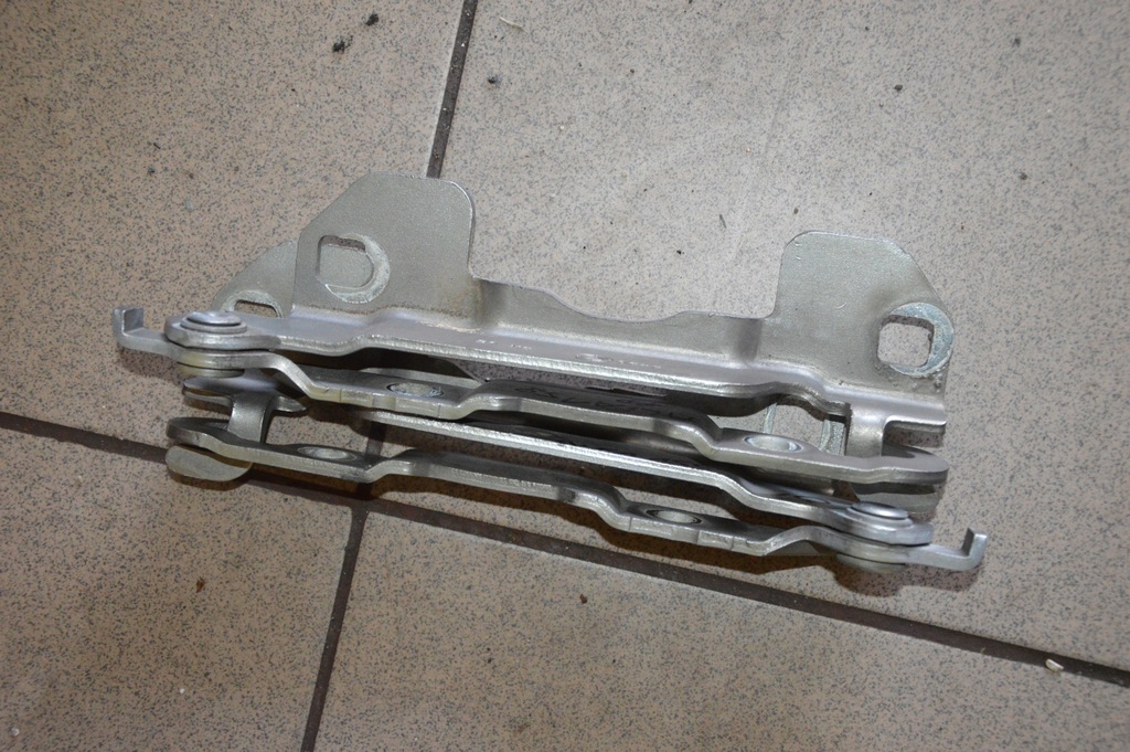 фото №1, Alfa romeo 159 петли капот