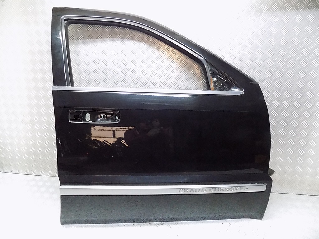 фото №1, Дверь правый перед - jeep grand cherokee wk 05-10