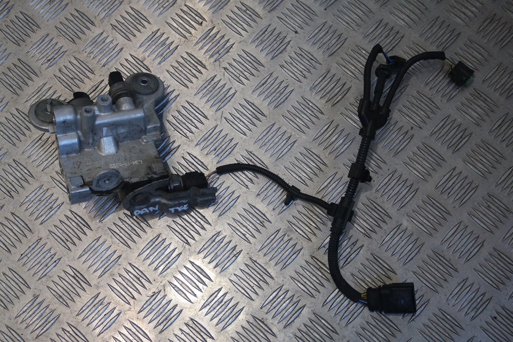 фото №1, Насос dynamic задняя porsche panamera lci 97035907704