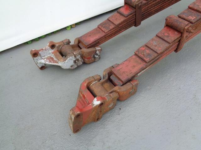 фото №4, Iveco trakker ресора перед