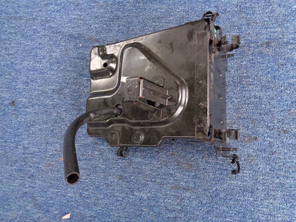 фото №2, Основа акумулятор lancia ypsilon 2 ii 2012-