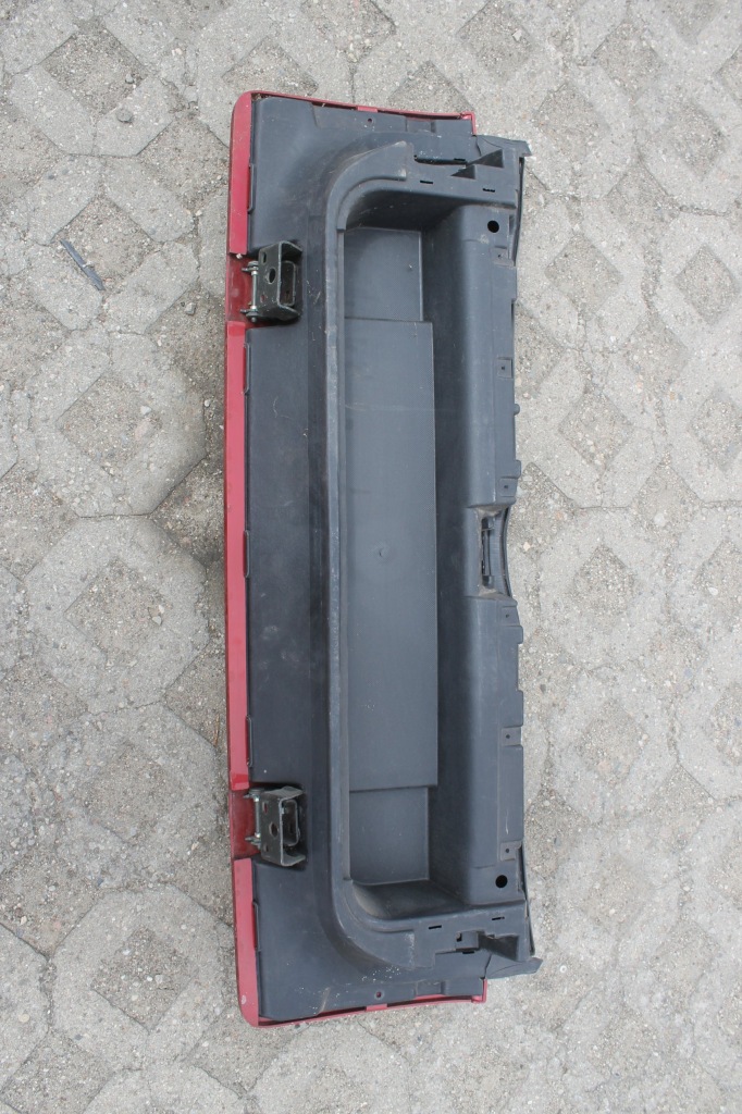 фото №2, Citroen c2 кришка багажника задня задня петлі