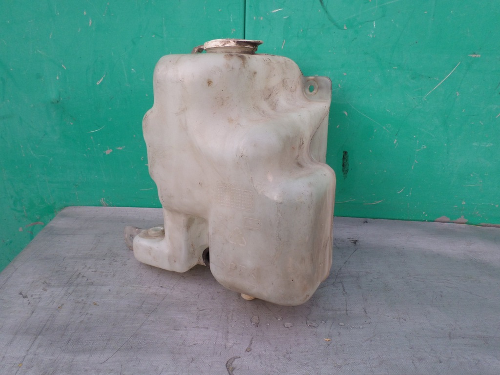 фото №1, Mitsubishi l200 96-07 бак распылителя