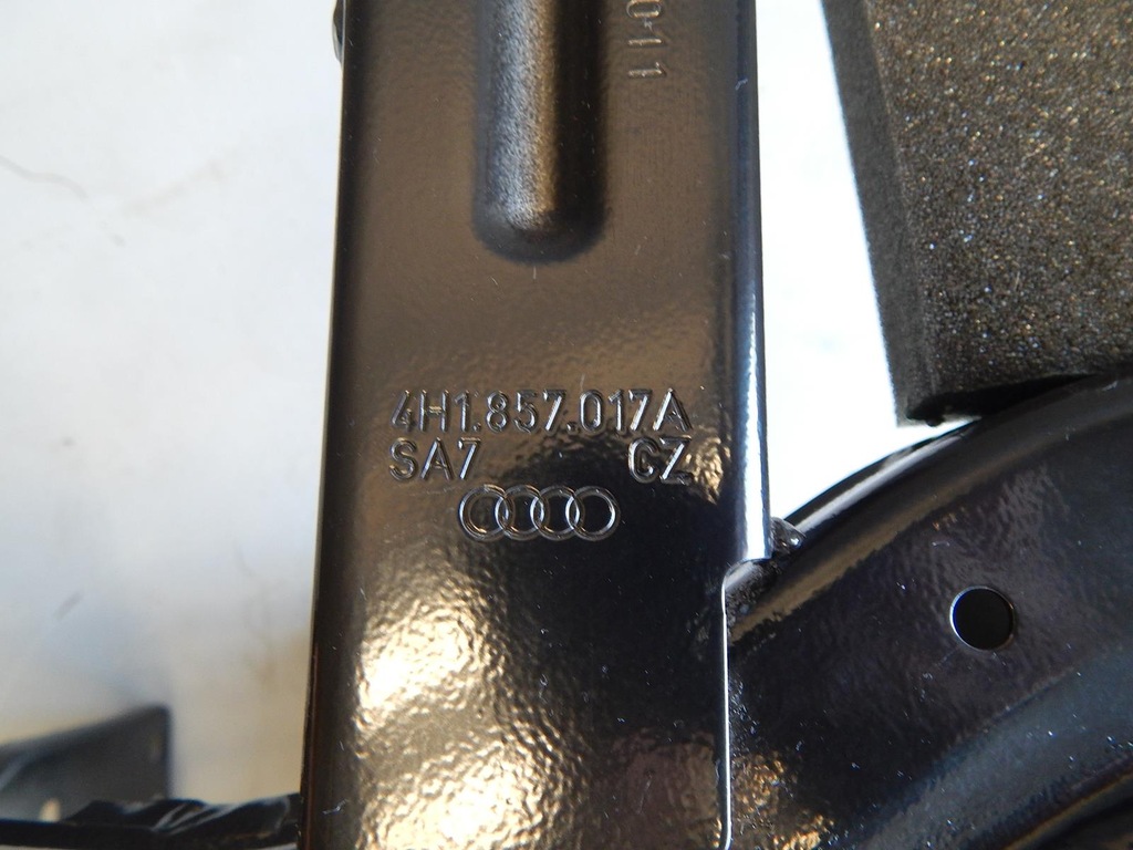 фото №5, Audi s8 a8 d4 каркас панели 4h1857017a