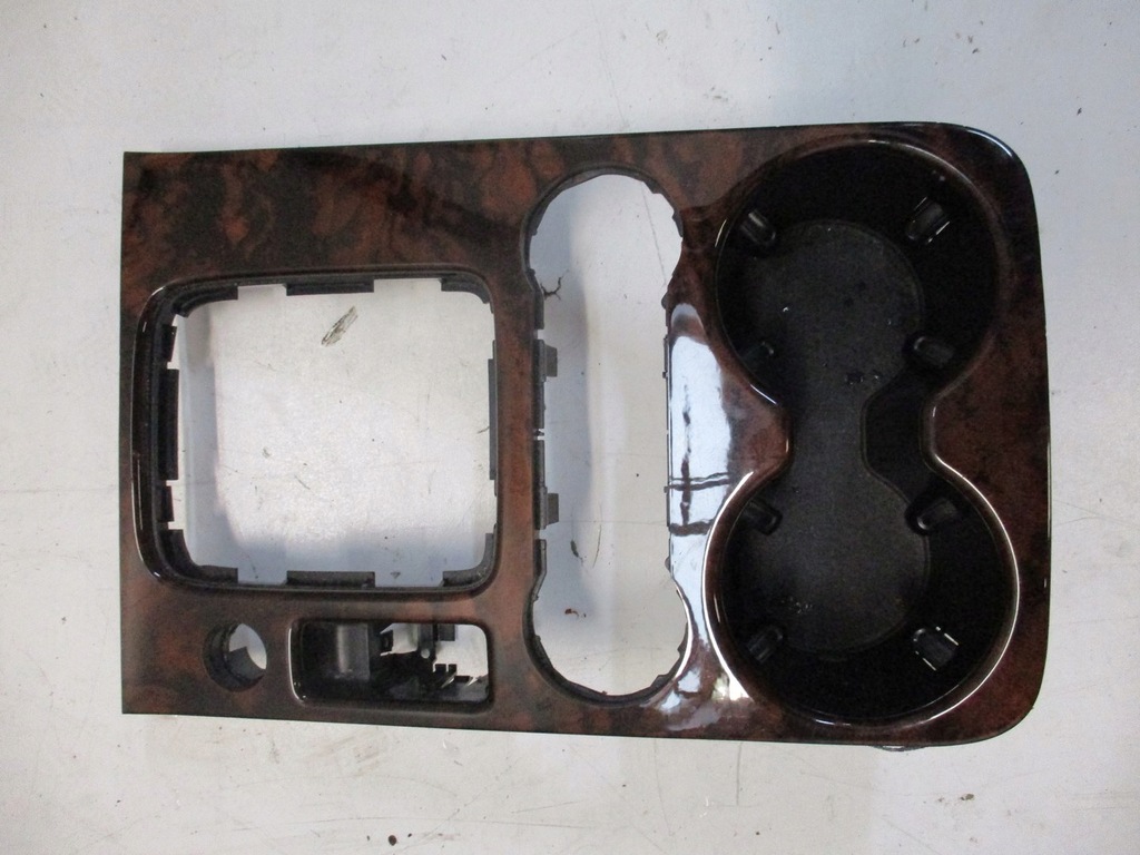 фото №1, Заглушка тунель панель vw touareg 7p0