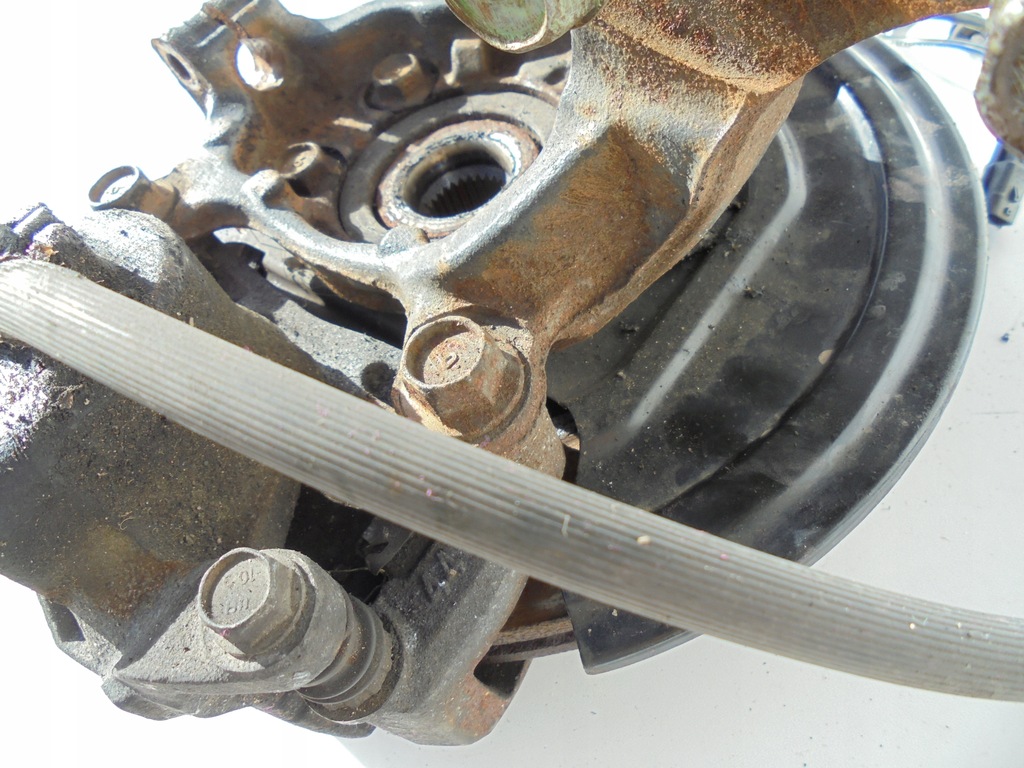 фото №8, Nissan juke i f15 поворотный кулак левая суппорт диск 400151kk0h