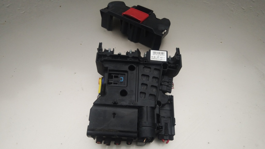 фото №1, Модуль аккумулятор mercedes w204 2045403850