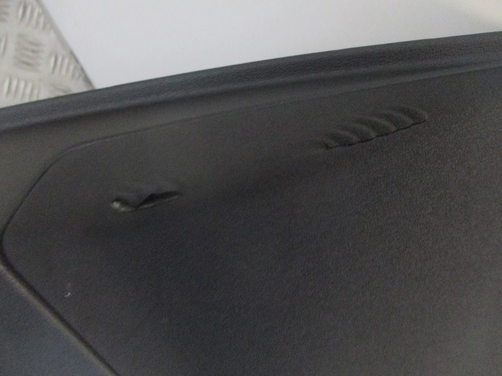 фото №4, Обивка дверь land rover discovery sport 17r задняя