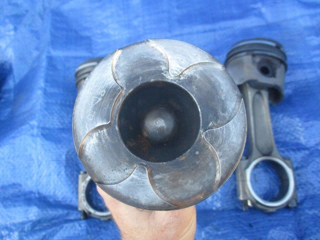 фото №2, Поршень peugeot 807 citroen c8 fiat ulysse 2.0 hdi