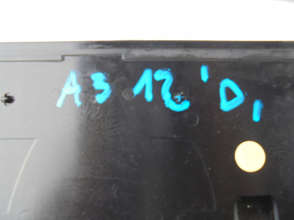 фото №5, Audi оригинальный номер 8v0857186d