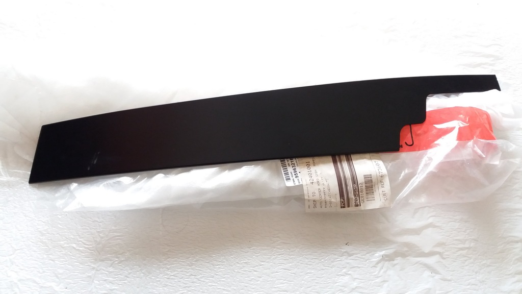 фото №1, Chevrolet cruze накладка стойка дверь правая перед .