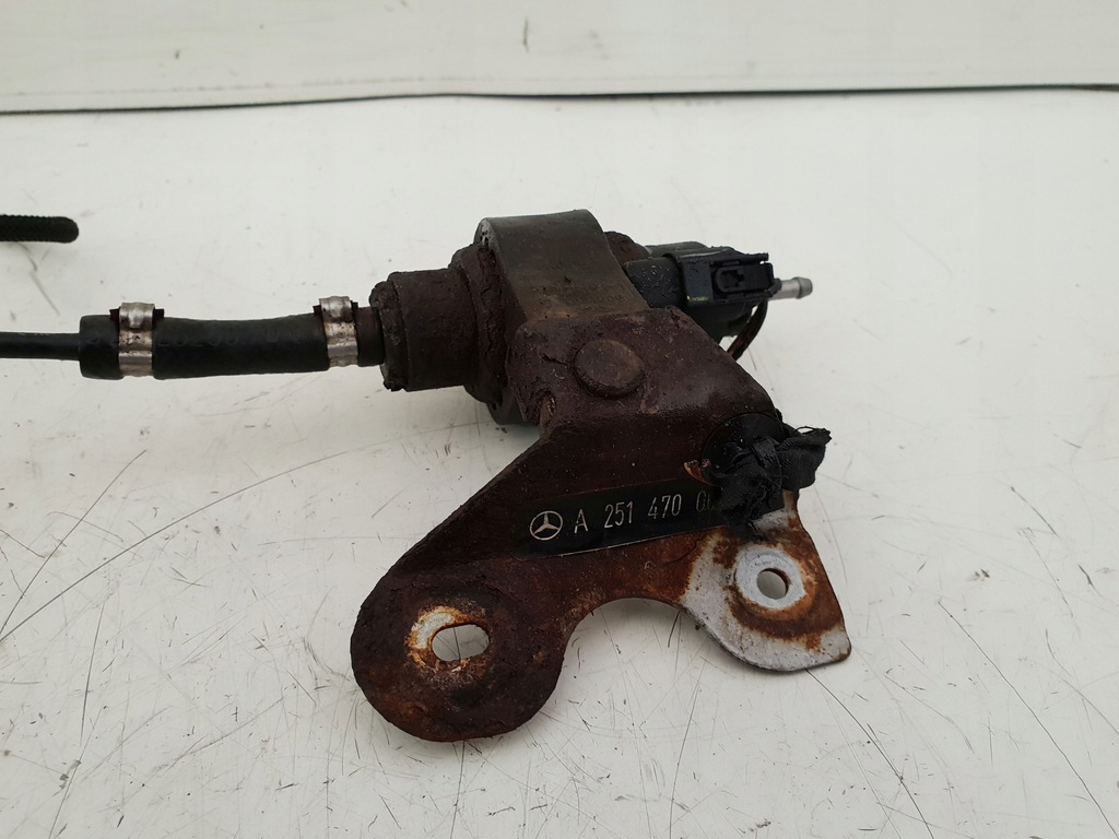 фото №1, Насос топлива клапан mercedes r w251 3.0 cdi w164