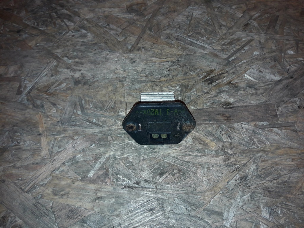 фото №1, Kia sedona carnival резистор вентилятор перед 02r