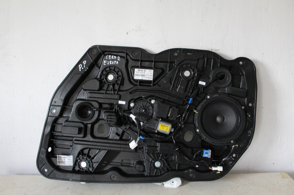 фото №1, Подъемник стекло правый перед kia cee'd ii 12-17 r