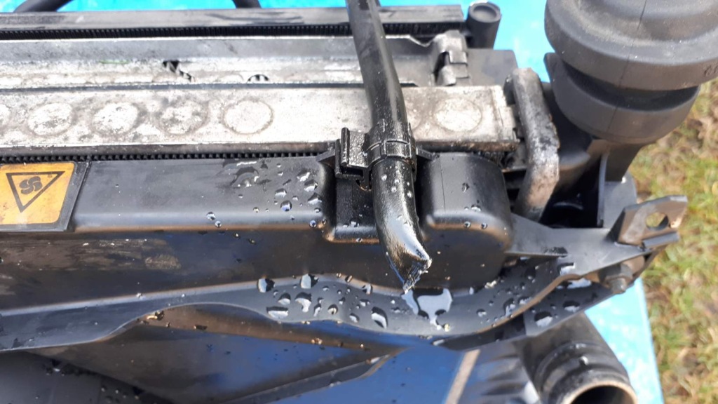 фото №3, Радиатор комплект alfa romeo 159 1.9 jtd