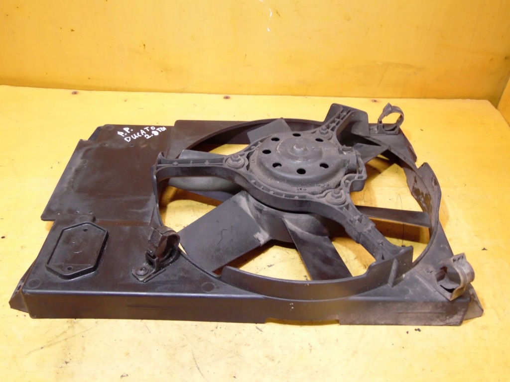 Вентилятор радиатора ducato 2.8 tdi 8240120 Оригинал