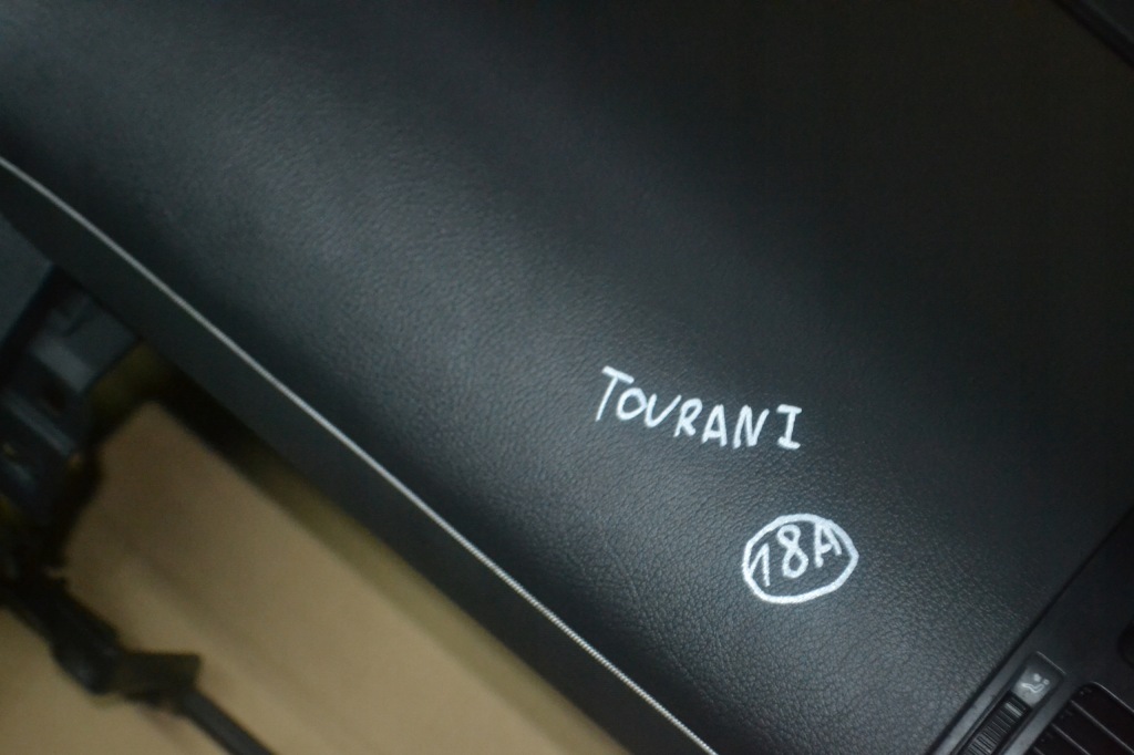 фото №6, Pulpit консоль панель приладів rozdielcza vw touran i