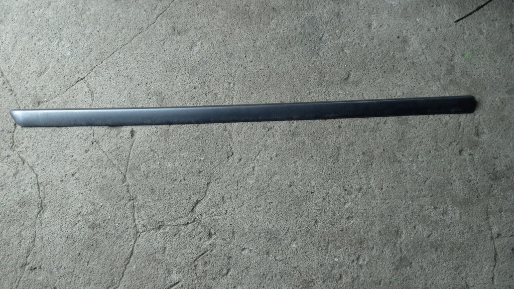 фото №1, Mazda mpv 03-06 молдинг двері лівий перед