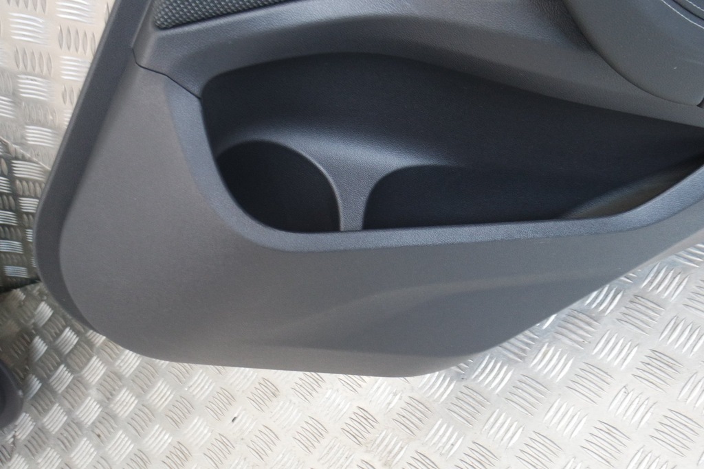 фото №6, Правий обшивка оббивка двері задня bmw g01 x3