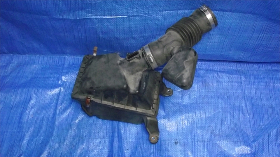 фото №1, Subaru forester ii 2.0 корпус фильтра воздуха