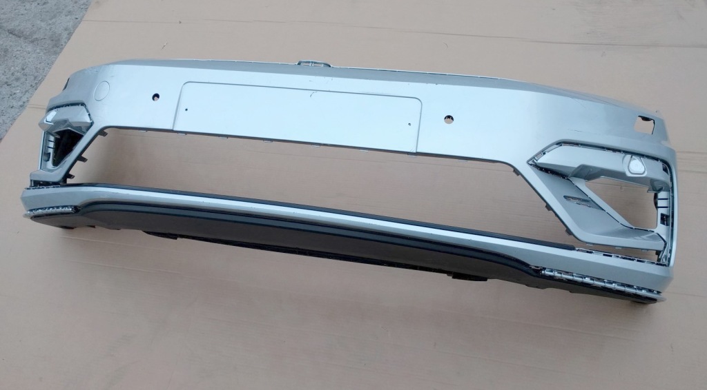 фото №1, Бампер передній vw touran iii 5ta r-line - перед