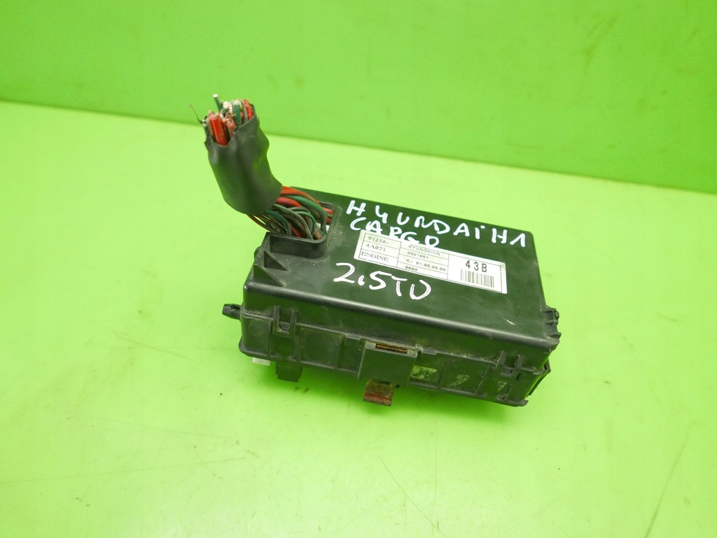 фото №9, Коробка предохранителей hyundai h1 i 2.5 td 00-02