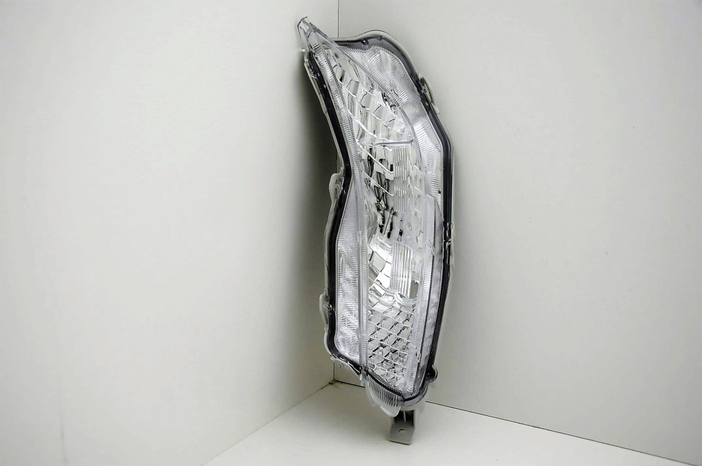 фото №1, Лампа поворотник tyc 18-5447211