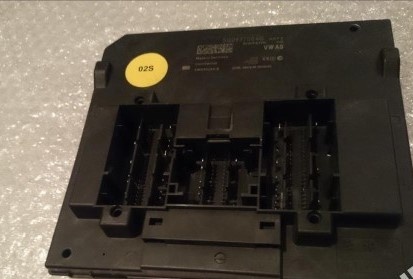 фото №1, Audi a3 модуль комфорта 5q0937084g