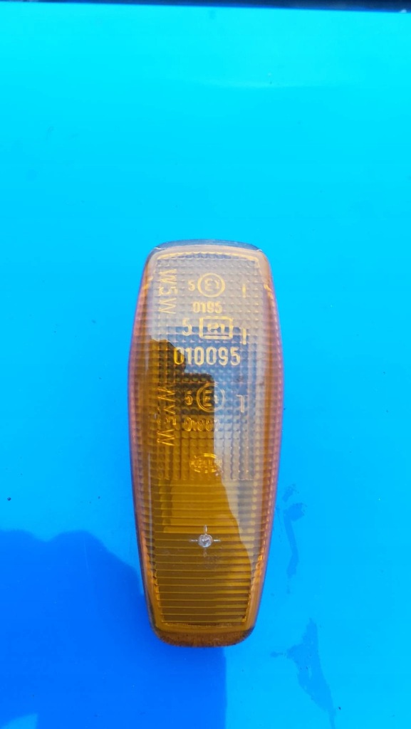 фото №1, Поворотник w крила mitsubishi space star