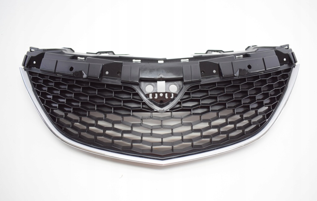 фото №1, Lancia ypsilon решітка радіатора решітка радіатора бампера org 15+