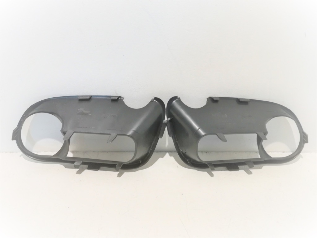 фото №2, Volkswagen touareg 02-06r рамка противотуманной фары решётка радиатора