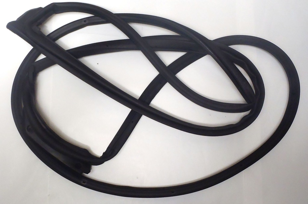 фото №1, Auris ii 12-18 прокладка резиновый элемент na дверь перед правый