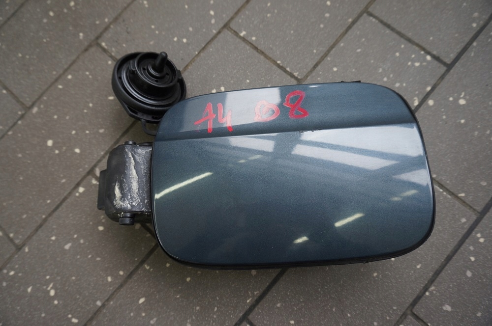 фото №1, Кришка заливної пального audi a4 b8 8k0010508r