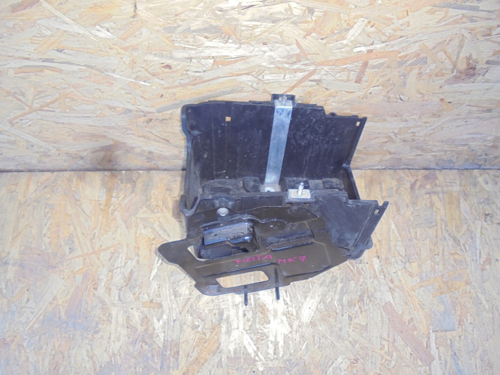 фото №1, Корпус аккумулятор ford fiesta mk7