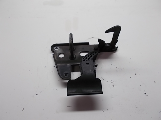 фото №1, Audi a6 c6 04-07r засов капот