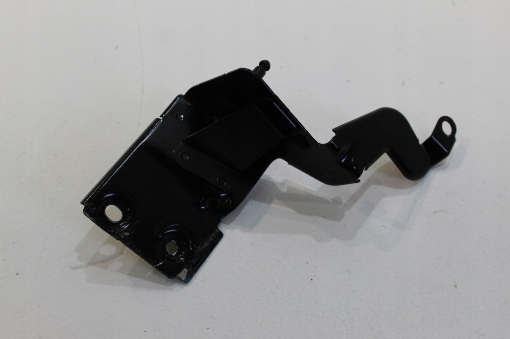 фото №1, Mbm vw passat b8 кронштейн насоса abs 5q1614235