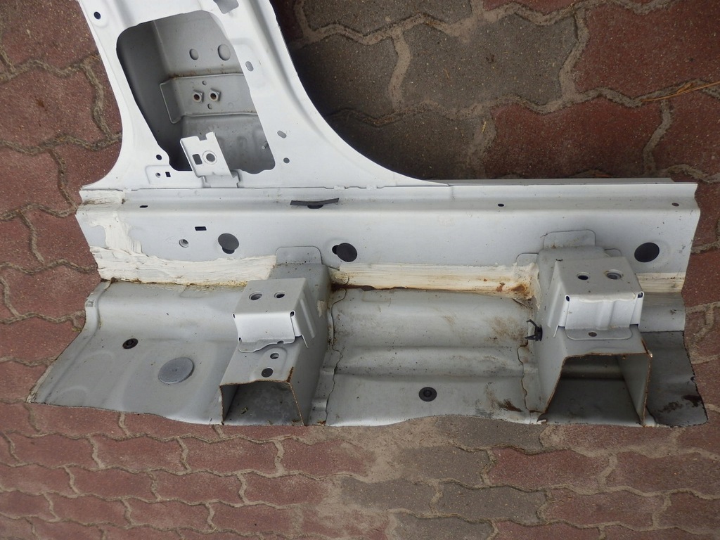 фото №9, Nissan qashqai ii блок двигуна лівий обшивка поріг