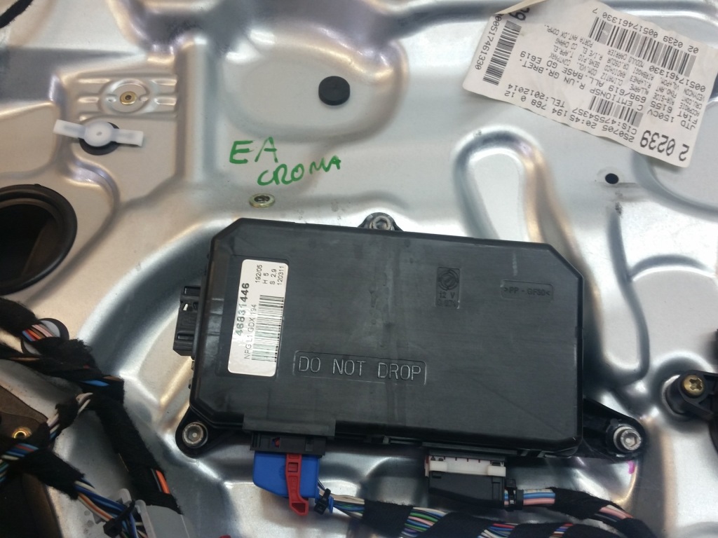 фото №1, Модуль комфорта дверь fiat croma 46831446