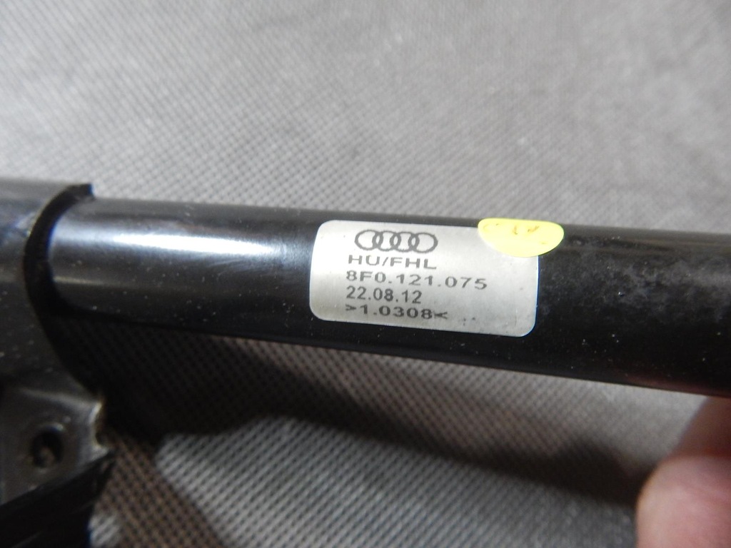 фото №3, Audi rs5 8t шланг трубка 8f0121075