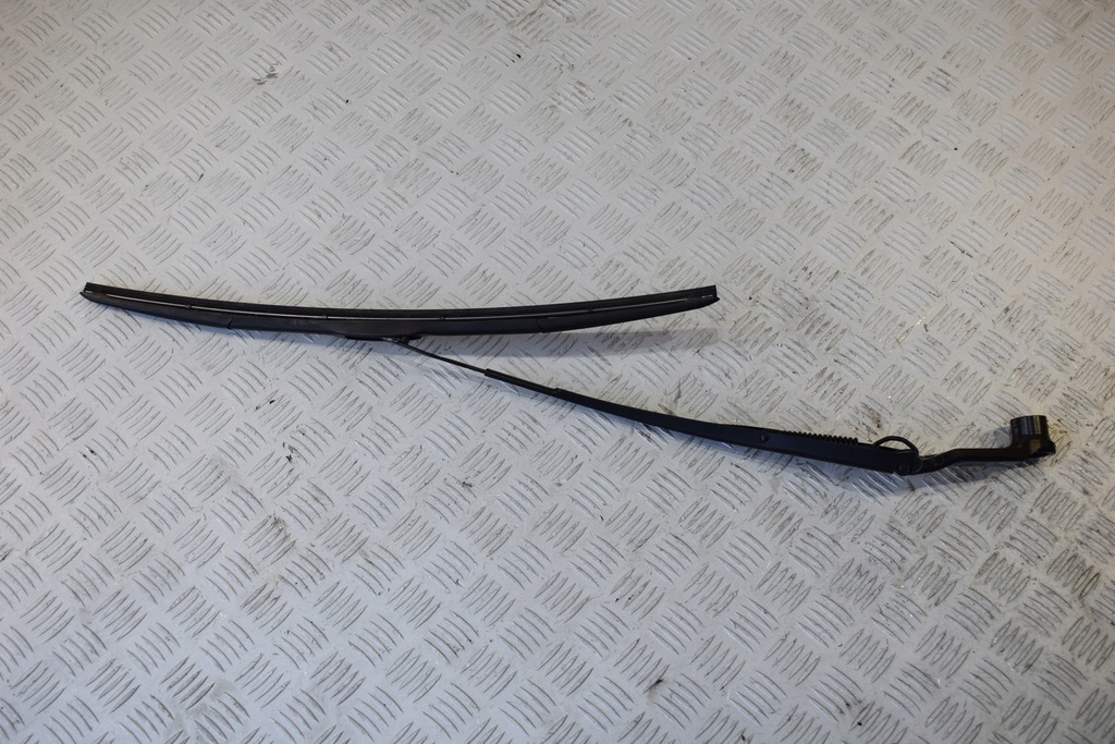 фото №1, Рычаг дворники левая mazda 6 vi gj lift