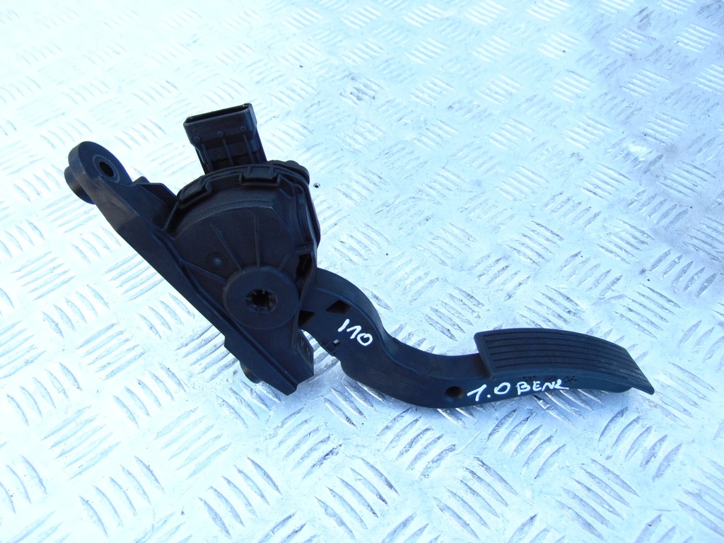 фото №1, Hyundai i10 ii потенциометр педаль газа 2013-