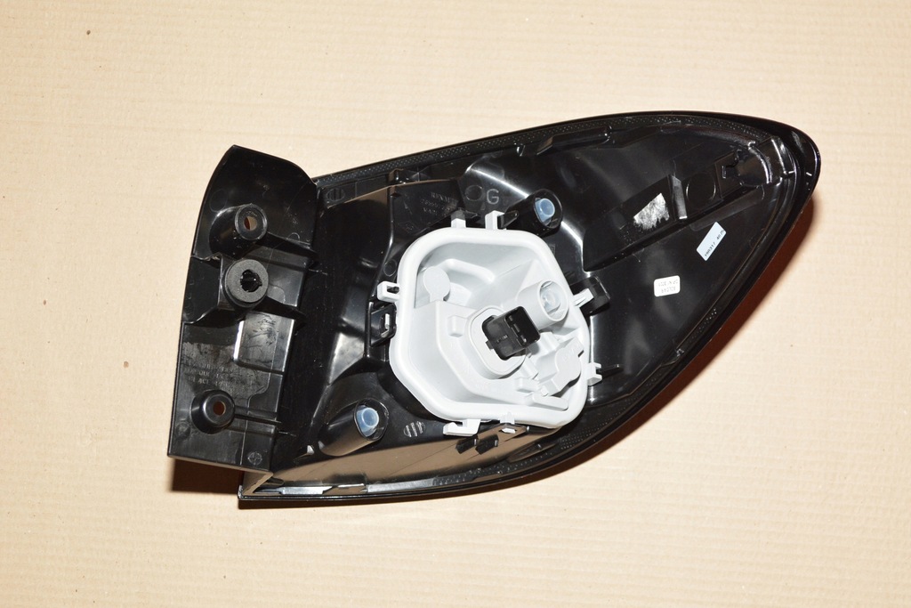 фото №7, Лампа задняя lh rh renault captur nowa