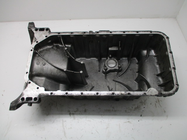 фото №2, Vito 2.2 cdi піддон масляна r6110140202