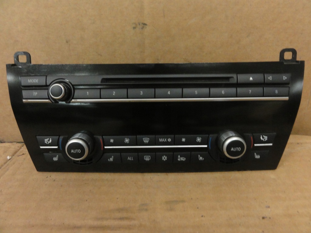 фото №1, Bmw 7 f01 f02 lci f04 панель радио i кондиционера