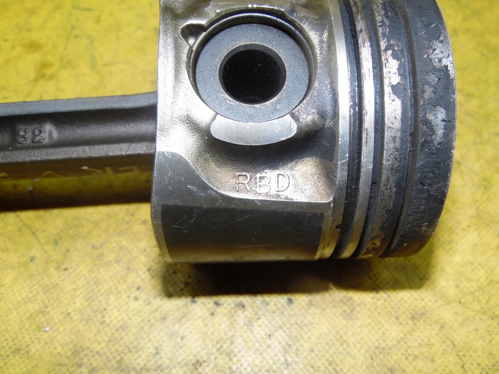 фото №9, Поршень поршні шатун шату́н honda cr-v 2.2 d rjl-32