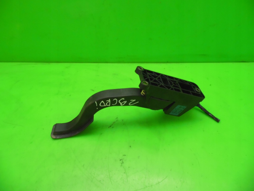 фото №8, Потенциометр педаль газа kia sedona i 2.9 crdi 99-