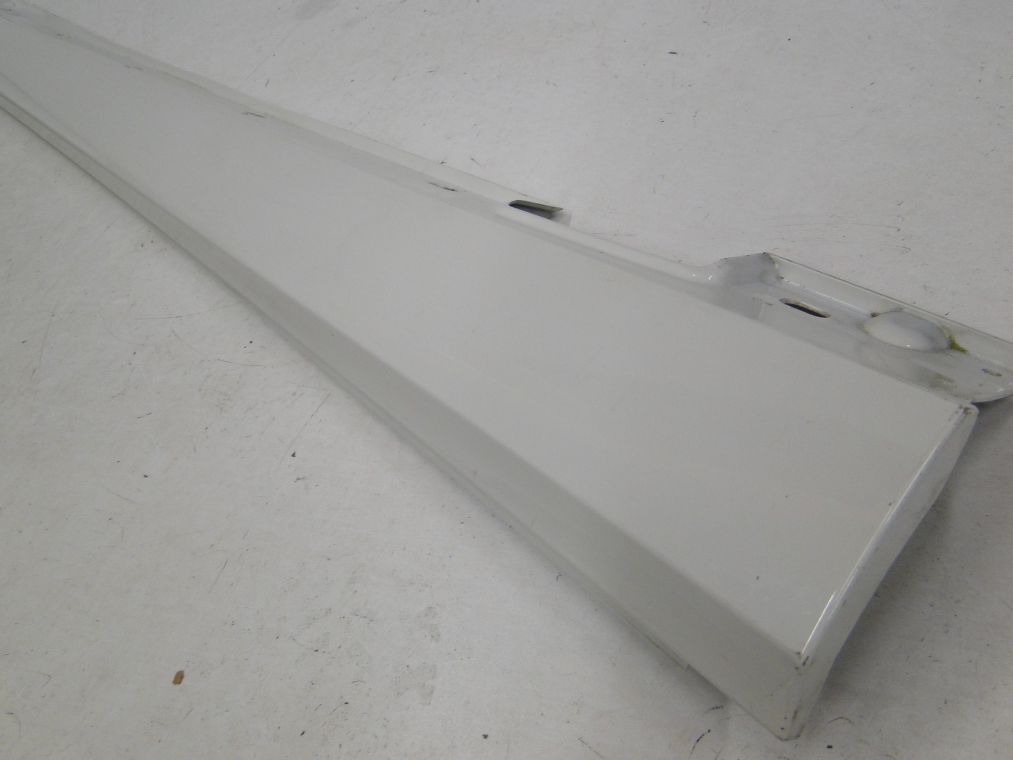 фото №6, Mercedes e klasa w212 молдинг порог правая порог