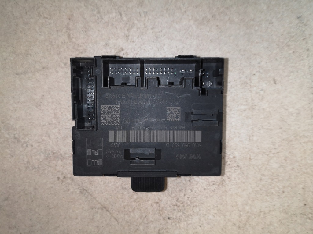 фото №1, Vw passat b8 модуль двері 5q0959593d