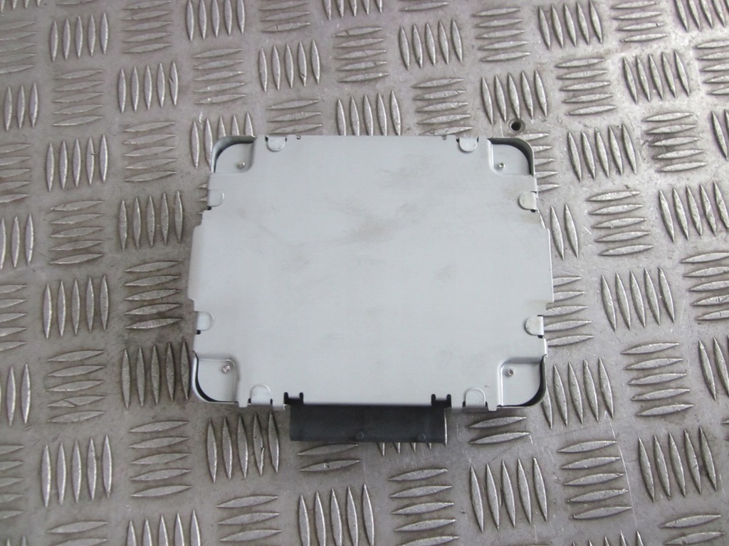 фото №5, Бортовой компьютер коробки volvo s40 v40 95- 99 30813730